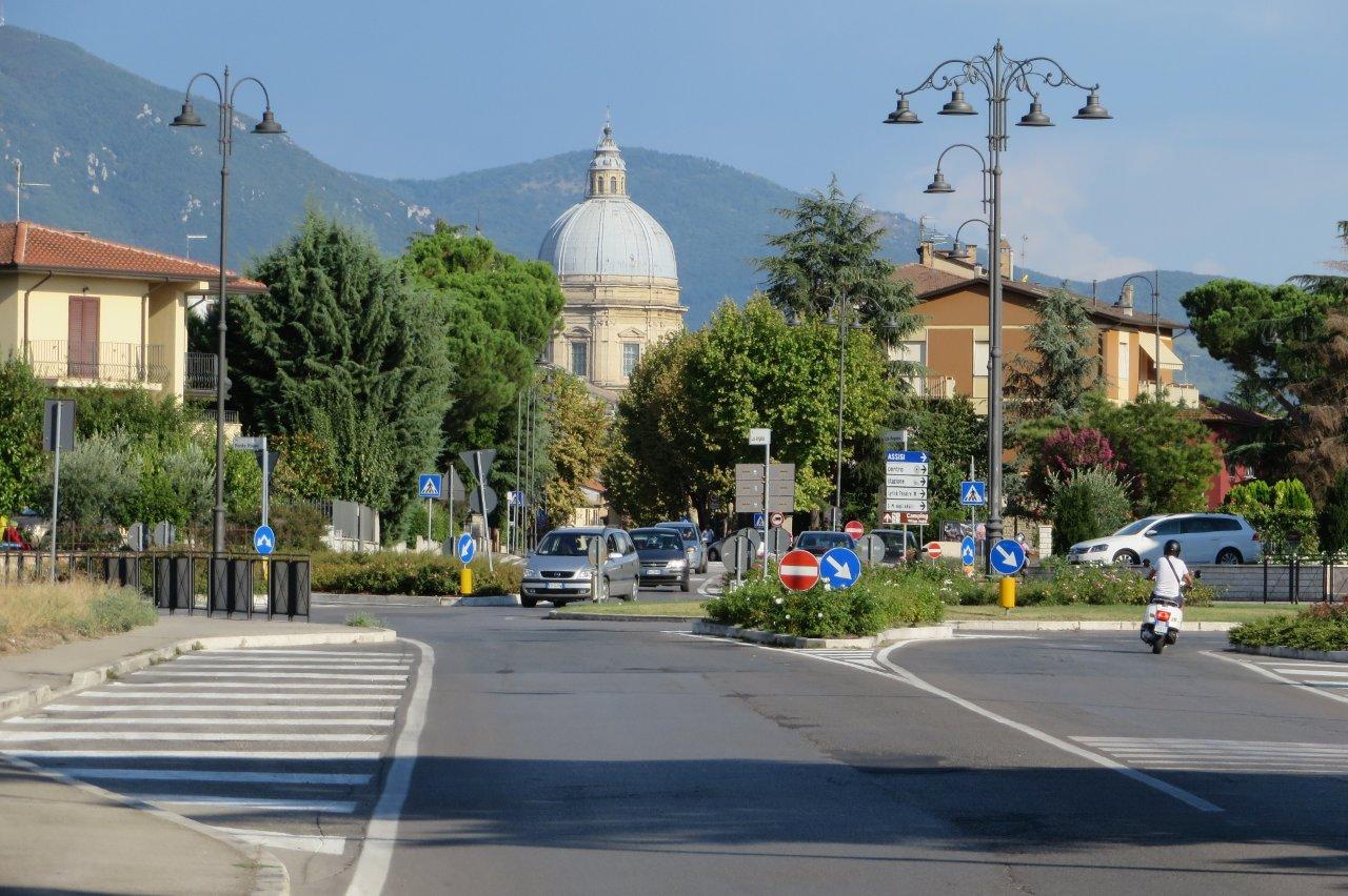 015 - Kapitel 4 - Santa Maria degli Angeli - Via Los Angeles