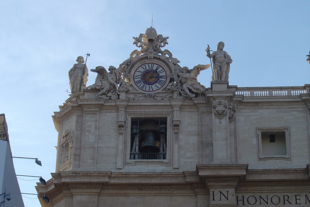 001 - Kapitel 1 - Basilica di San Pietro - Campana